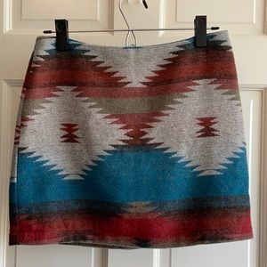 American Eagle - Geometric print mini skirt